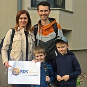 Rodzinna Droga Krzyżowa w Brzegu Dolnym - to był strzał w dziesiątkę!