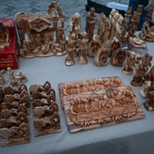 Kiermasz S.O.S. dla Ziemi Świętej w Opolu-Szczepanowicach