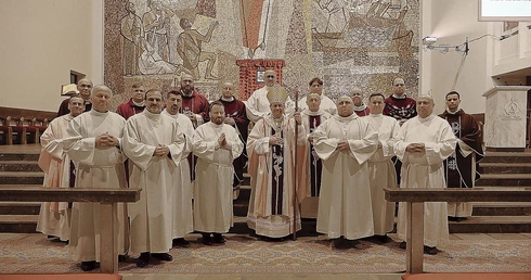  To kolejny etap formacji diakonów.