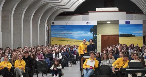  Tegorocznej pielgrzymce towarzyszyło hasło „Mission possible”. Była na niej okazja do spowiedzi, modlitwy, zawierzenia i postawienia pytań o to, co naprawdę ważne. 