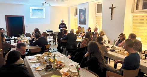 W Gdańsku kurs odbywa się po raz kolejny i przyniósł już konkretne owoce, m.in. powstanie kilku kręgów Domowego Kościoła.