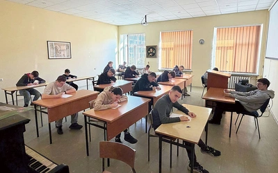 Zajęcia teoretyczne wymagały przyswojenia sporej dawki wiedzy.