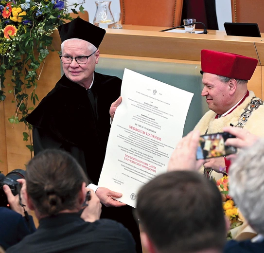 Laureat jest jednym z najważniejszych polskich ekonomistów, wychodzącym poza utarte granice swojej dyscypliny.