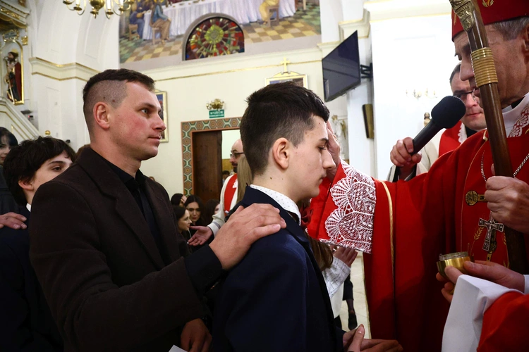 Bierzmowanie w Rzezawie