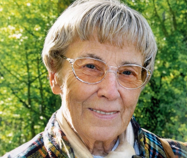 Mistyczka z 10. piętra. Życie Alicji Lenczewskiej to współczesna opowieść o córce marnotrawnej