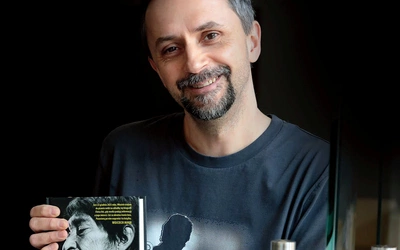 Chris Rea według Szymona Babuchowskiego. Pierwszą biografię zmarłego artysty napisał nasz redakcyjny kolega