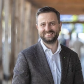 Szef MON: w piątek przedstawię propozycję PSL na wyjście z sytuacji związanej z programem SAFE