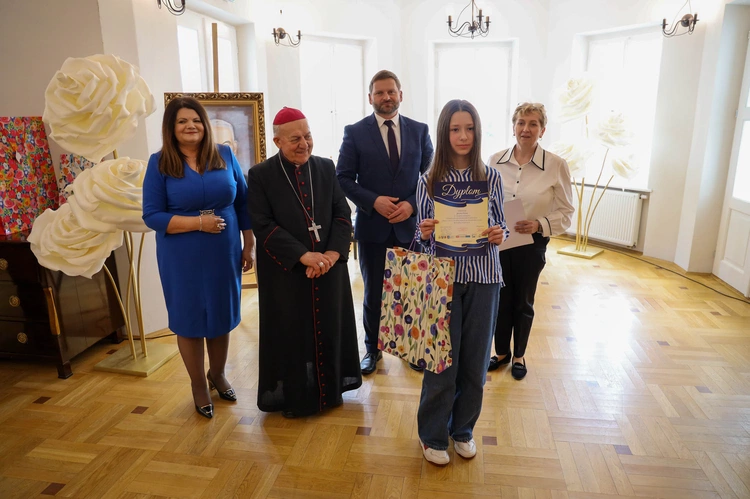 Jubileuszowe XXV Dni Patrona w ZS w Dzikowcu