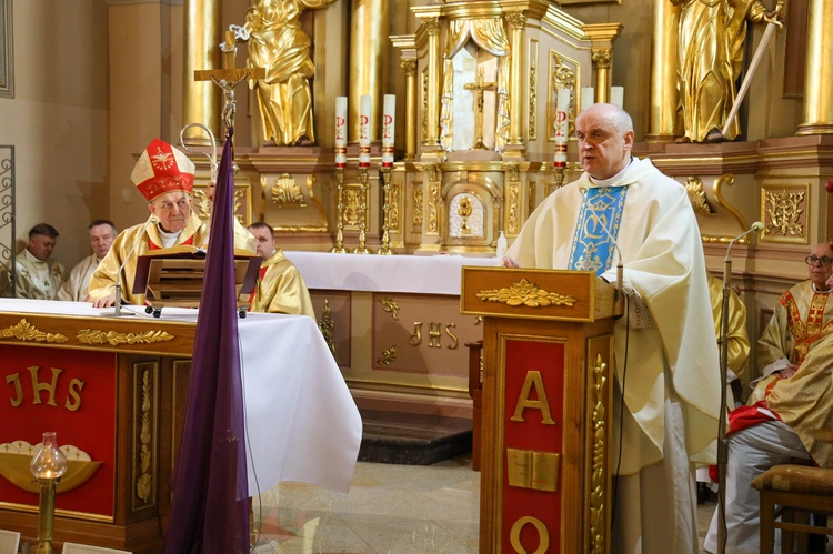 Jubileuszowe XXV Dni Patrona w ZS w Dzikowcu