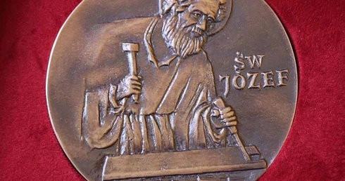 Medale św. Józefa