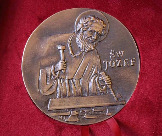 Medale św. Józefa