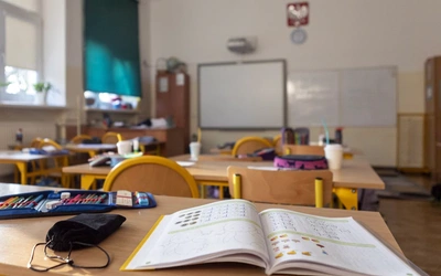 Rodzice protestują przeciw obowiązkowej edukacji zdrowotnej. Ostatni moment, by wyrazić sprzeciw