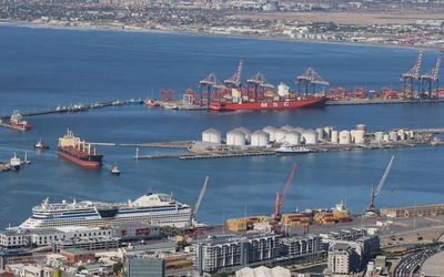 Statki cumujące w Kapsztadzie