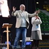 Tysiąc uczestników Szkoły Proroczej wypełniło halę sportową w Zielonej Górze