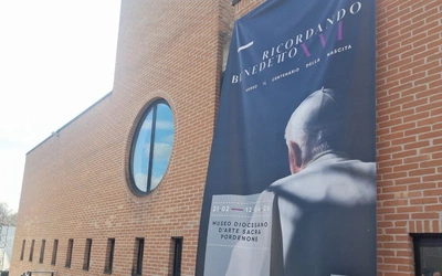 Poznać Benedykta XVI jako człowieka. Wystawa w Pordenone