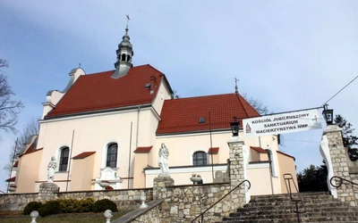 Sanktuarium Macierzyństwa NMP w Zbrosławicach