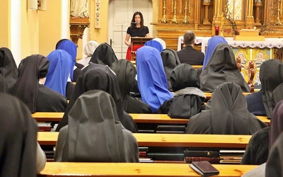 "Powstań i świeć" - rekolekcje dla sióstr zakonnych, które prowadzą do prawdy i wolności