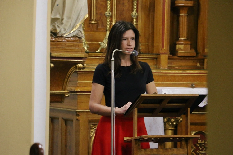 „Powstań i świeć” - rekolekcje dla sióstr zakonnych, które prowadzą do prawdy i wolności