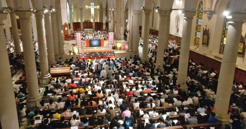 Hongkong: 1,6 tys. chrztów dorosłych na Wielkanoc