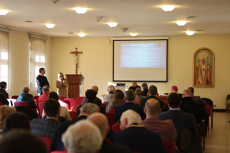 Forum Świeckich w Rudach  