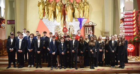 Bierzmowanie u św. Jakuba w Brzesku