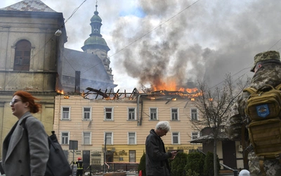 Lwów: Rosyjski dron uderzył w budynek przy kościele św. Andrzeja, uszkodzona została wieża świątyni