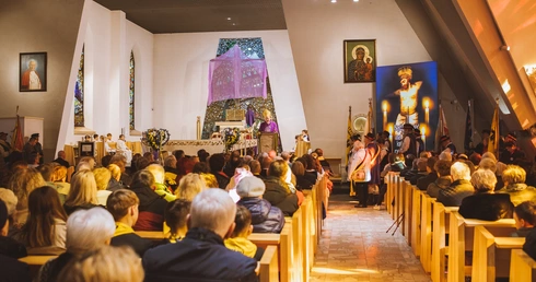 Bo Kaszubi trwają z Bogiem