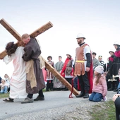 Wędrowanie za Jezusem  na rzepiennicką Golgotę. 