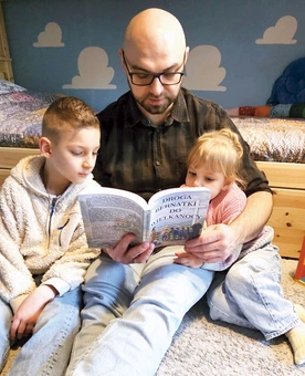 Pan Jarosław Szczepaniak napisał książkę, żeby nie tylko jego dzieci odkryły prawdziwy sens Wielkanocy