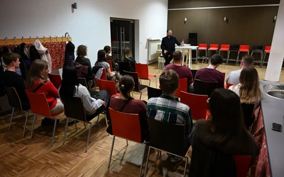 Spotkanie z cyklu "Zagnij księdza"