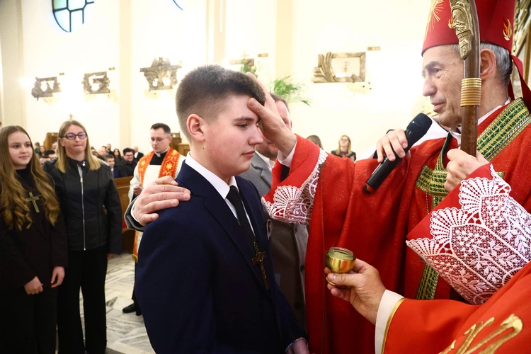 Bierzmowanie w Zgłobicach