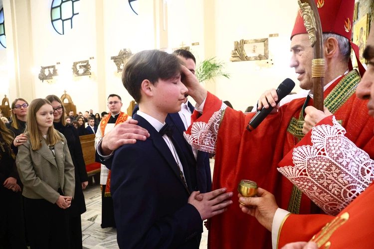 Bierzmowanie w Zgłobicach