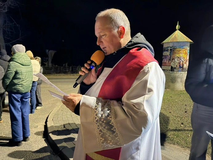 Łowicz. Jedna Droga - kilka parafii