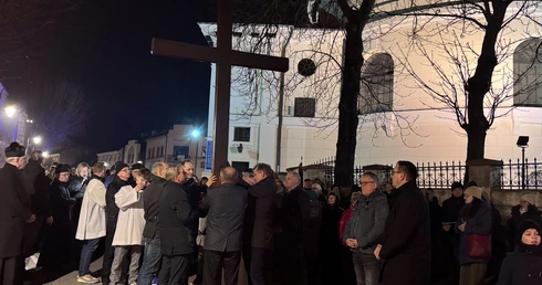 Drogi Krzyżowe jednej wspólnoty