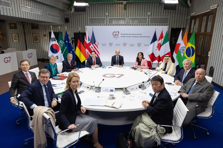 Podczas szczytu G7