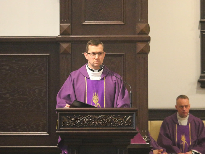 Ustanowienie nowych lektorów