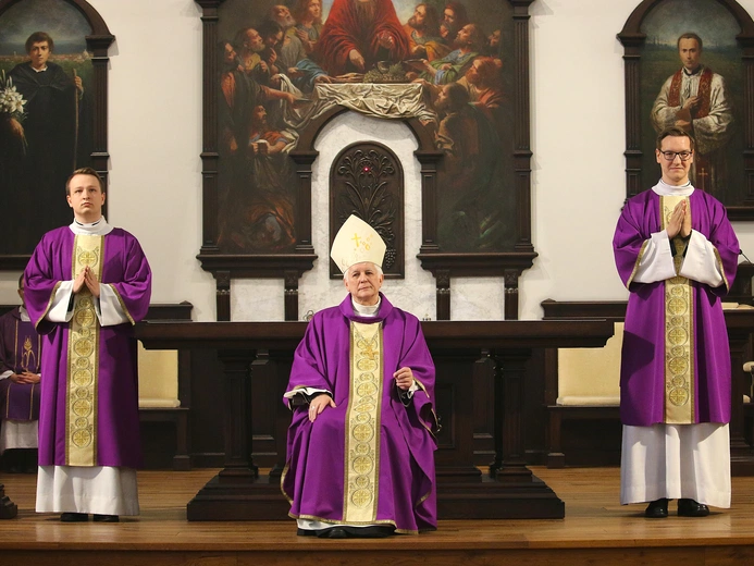 Ustanowienie nowych lektorów