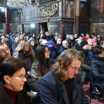 Koncert pod zasłonami 