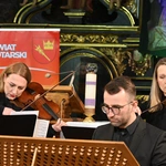 Koncert pod zasłonami 