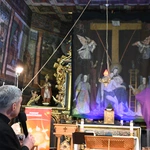 Koncert pod zasłonami 