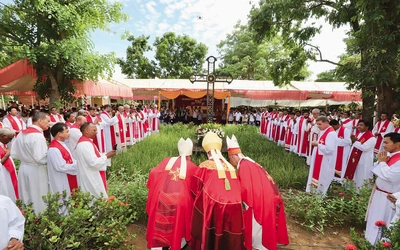 Świadkowie Chrystusa na Polach Śmierci. Pamięć o męczennikach z czasów reżimu Czerwonych Khmerów