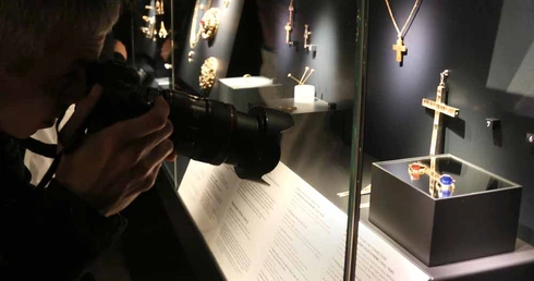 Skarby z Łowicza na Wawelu