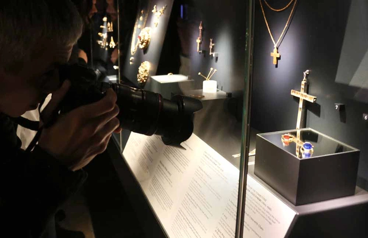 Skarby z Łowicza na Wawelu