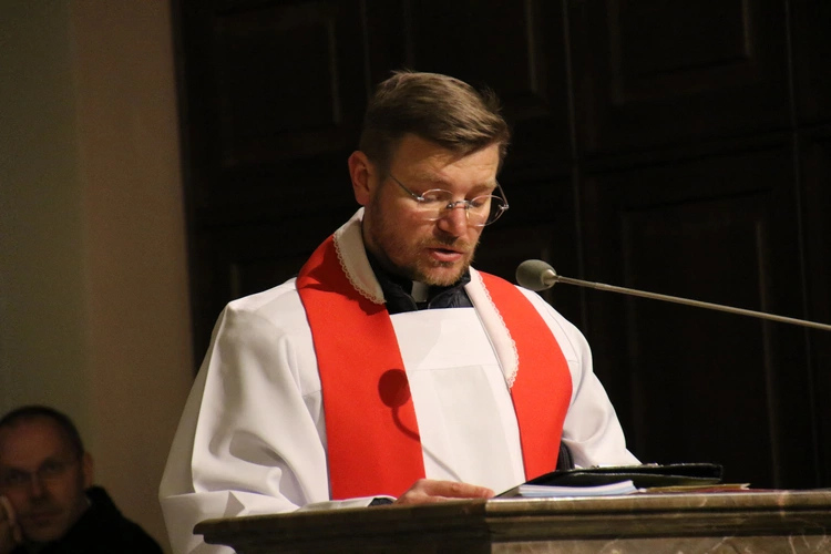 Płock. Droga Krzyżowa na Starówce