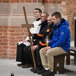 Droga Krzyżowa z Domem Nadziei