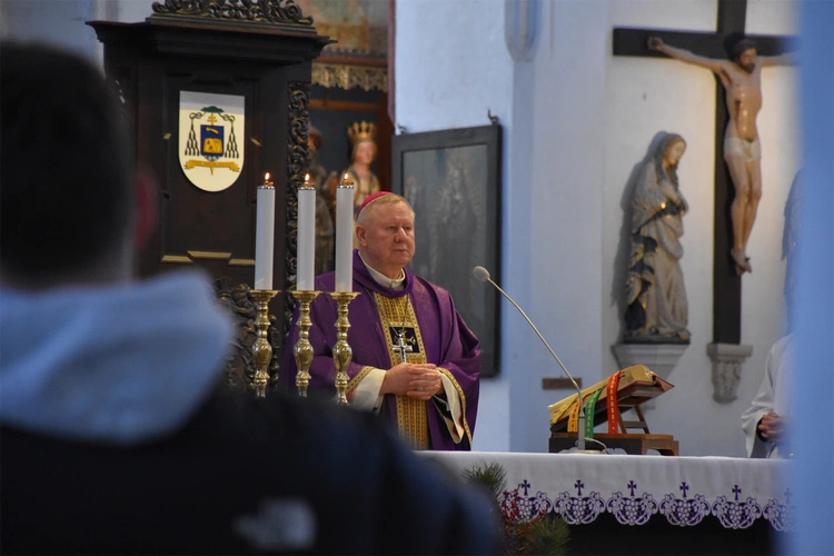 Zakończenie pielgrzymowania do wielkopostnych kościołów stacyjnych