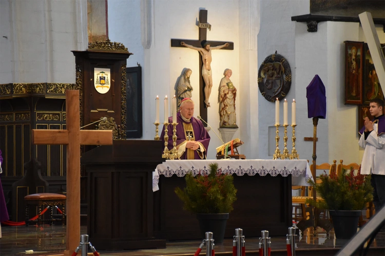 Zakończenie pielgrzymowania do wielkopostnych kościołów stacyjnych