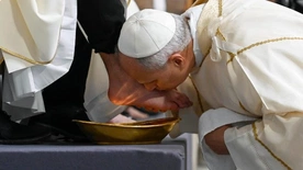 Leon XIV: obmycie nóg – synteza objawienia Boga