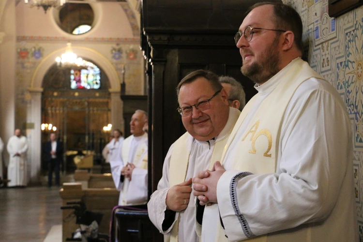 Płock. Msza Krzyżma