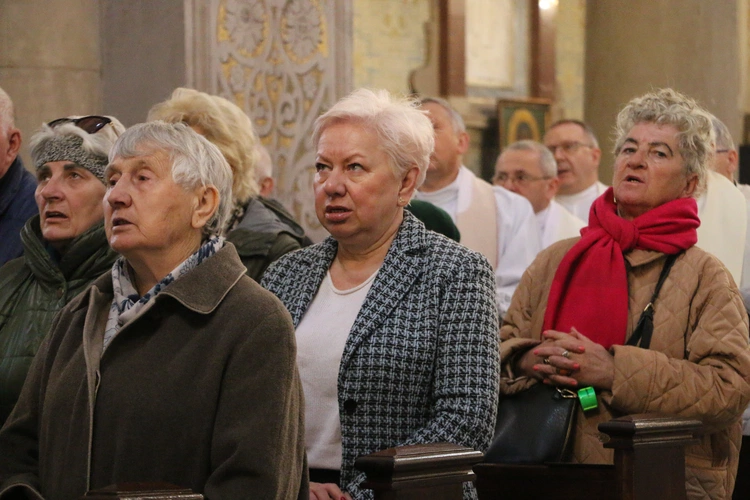 Płock. Msza Krzyżma